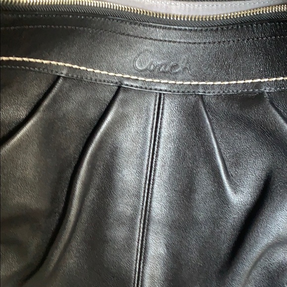 Coach purse - Picture 3 of 7